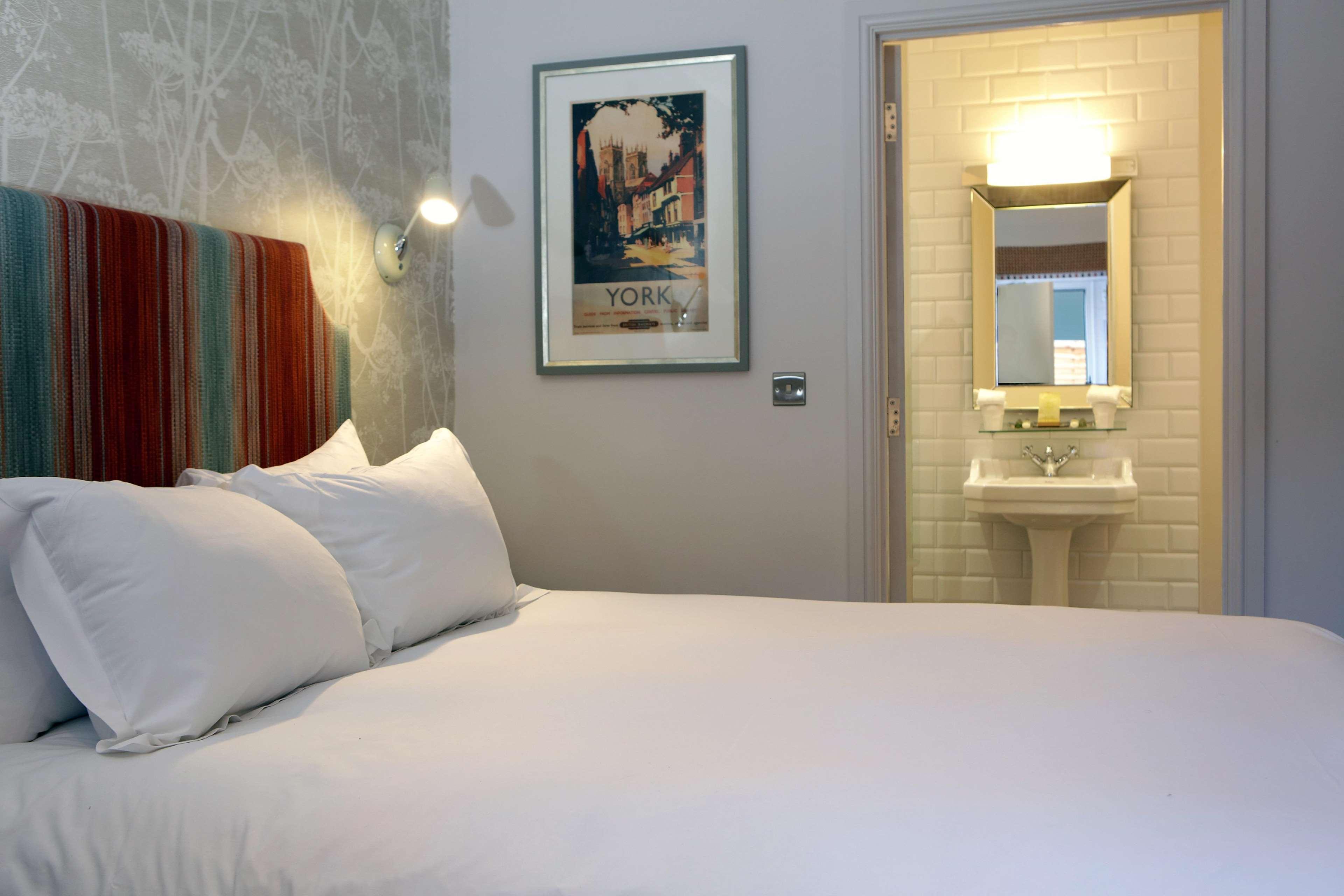 Doubletree By Hilton York Hotel Ngoại thất bức ảnh